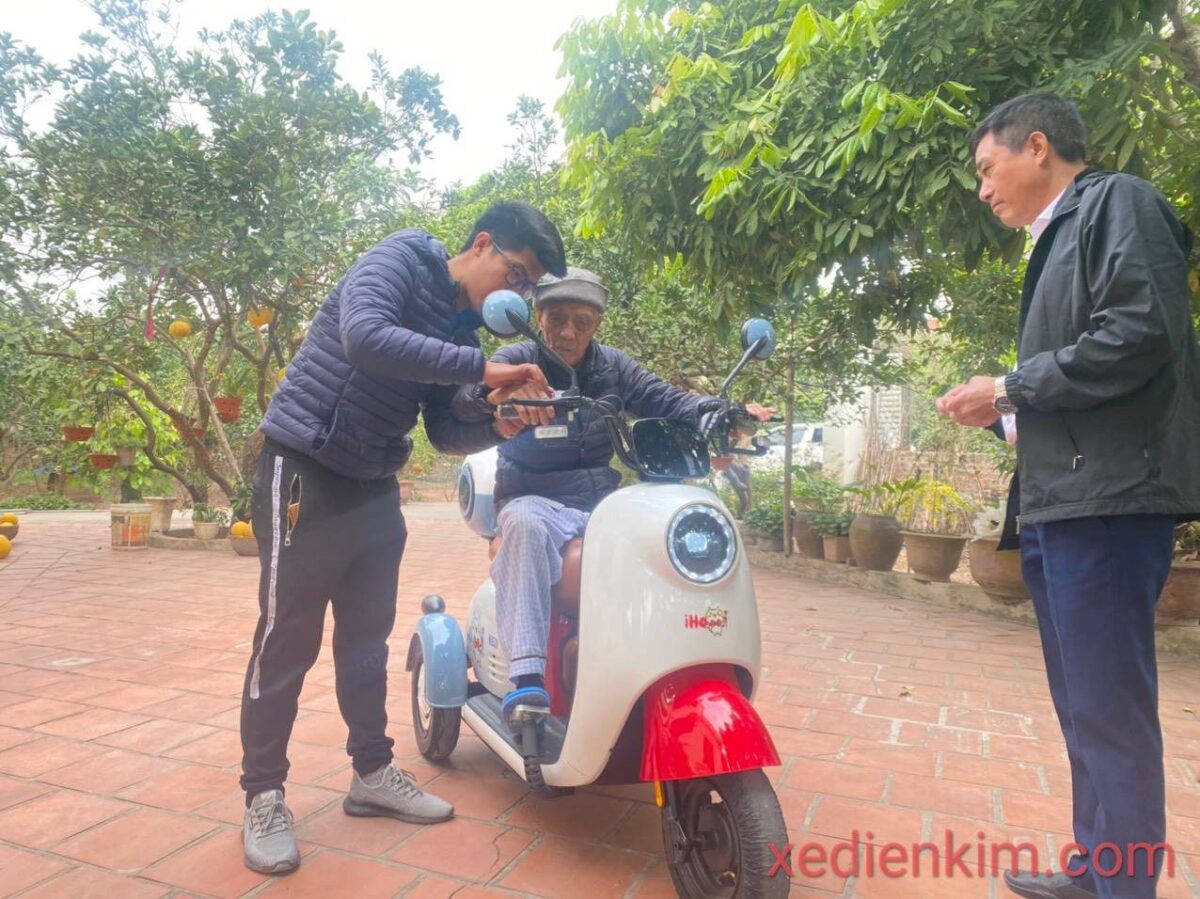 Xe điện 3 bánh mini