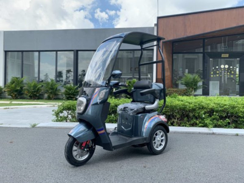 xe 3 bánh Super R Plus