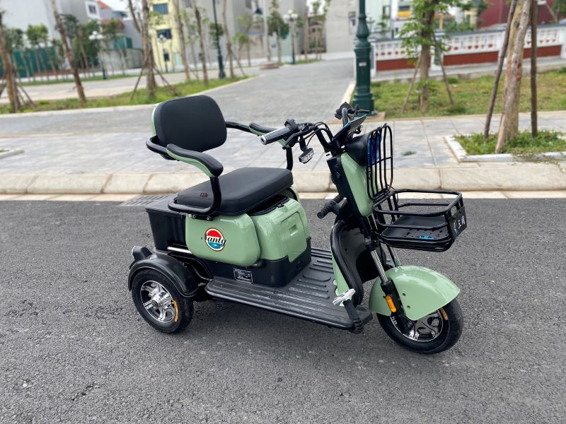 Giá xe điện 3 bánh Santong