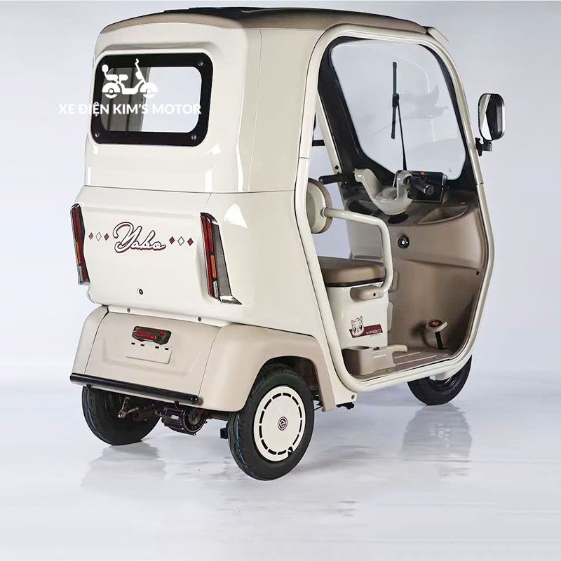 Xe điện 3 bánh có mái che tại Quảng Ninh Xe điện 3 bánh có mái che tại Quảng Ninh