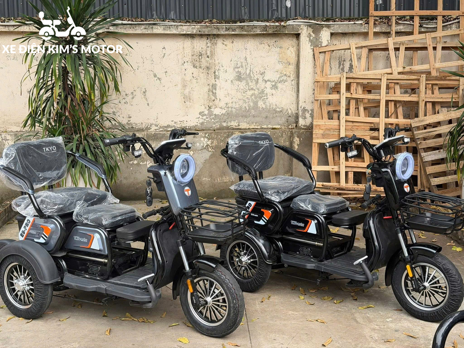 Xe 3 bánh E9 TKYO motor